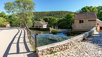 From Split or Trogir: Krka Waterfalls & Primošten Sightseeing