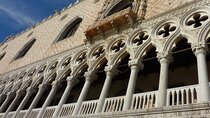 Venice Must-see: St. Mark's Basilica, Doge's Palace & Gondola