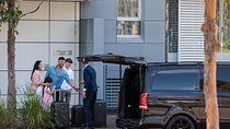 Private Luxury Transfer from Melbourne CBD to Melbourne Airport