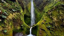 Hike to "Vuelta de Cañón" waterfall at the foot of Poas volcano.