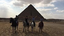 Happy Horse Holidays at Pyramids of Giza