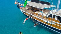 Sail Turkey: 18-39's Gulet Cruise Olympos to Fethiye