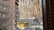 Wine tasting with a view of the Sagrada Familia