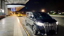Luxury Chartered Private Transfer from Taipei to Taoyuan Airport