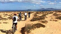 From Corralejo: E-bike/E-scooter 3-4 hour excursion
