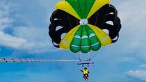 Parasailing activity in Montego Bay with lunch and transfer 