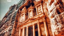 4 Day Tour to Petra, Wadi Rum and Dead Sea Included