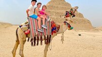Full-Day Tour to Giza Pyramids, memphis and Sakkara Step Pyramid