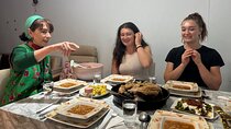 Traditional Family Dinner in Istanbul with with Eastern Family