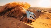 Dubai Desert Safari Evening Tour – BBQ Dinner & Live Shows