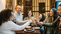 Seville's Triana Neighborhood Tapas & Wine Tour