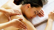 Therapeutic Massage, Sauna and Jacuzzi with Transfer - Hurghada