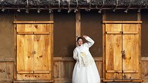 Hanbok Experience & Seasonal Day Private Package Tour 