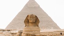 Layover Tour To Giza Pyramids and Sphinx