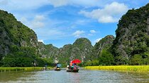 Ninh Binh Full-Day Tour from Hanoi: Hoa Lu, Tam Coc, Mua Caves
