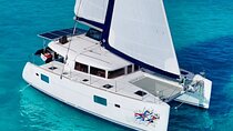 Catamaran Party Isla Mujeres Exclusive Beach Club from Cancun