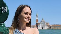 Venice Boat Tour with Photoshoot Included