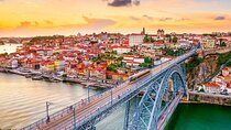 Transport Tour Lisbon To Porto Up to 8 people