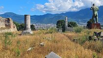 Naples to Pompeii : Pompeii with transport Guided Tour and skip line