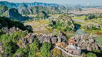 Discover Hoa Lu, Tam Coc & Mua Caves - Deluxe Day Trip from Hanoi