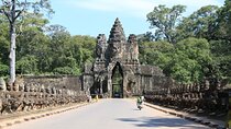 Haft Day Bayon and Ta Prohm Temples Private Tour