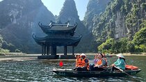 Luxury Small Group Tour From Hanoi to Trang An Boat Trip 