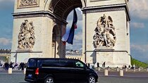 Full Day Private Tour of Paris in a Van with photoshoot included