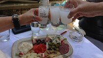 Small Group: Corfu Food Experience & Walk