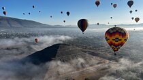 Balloon Flight in Teotihuacán with Tour and Visit to the Grotto 