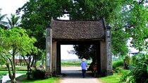 Duong Lam Ancient Village and Local Life Private Day Tour