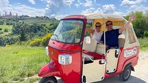 From Florence:Tuscany Tuk Tuk with Lunch, Wine & San Gimignano