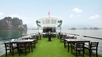 From Hanoi: Tranquil Day Cruise through Bai Tu Long Bay