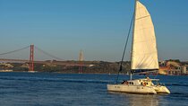 2h Lisbon Electric Tuk Tuk Tour + 2h Sunset Sailing Boat Trip