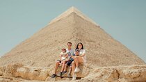 Cairo: Egyptian Museum . Pyramids . Khan El Khalili Bazaar Tour