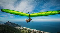 Private Experience Hang Gliding or Paragliding in Rio de Janeiro