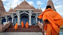 BAPS Hindu Mandir and Grand Mosque Abu Dhabi Tour From Dubai