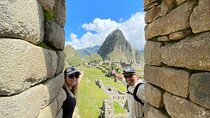 Guided Visit to Machu Picchu with Headphones from Aguas Calientes