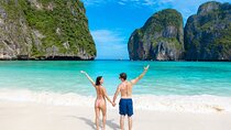 Phi Phi & Bamboo Island Full Day Tour by Premium Speed-Catamaran
