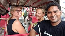 Old Delhi Spice Market and Temple Tour