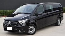 Minivan Departure Transfer from Porto City to Porto Airport OPO
