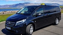 Private Transfer from Reykjavik to Keflavik International Airport