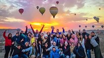 "Two Days Istanbul, Two Days Cappadocia: Travel Highlights"