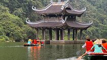 Luxury Small Group Tour Explore Trang An, Hoa Lu, Local Family