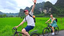 Best Private Tour to Trang An, Hoa Lu & Mua Caves From Hanoi
