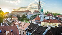 Prague: Tour to Vienna via Cesky Krumlov 