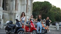 Rome's Easy Ride Vespa Photoshoot with Pick Up and Drop Off