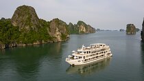 2 Days 1 Night Explore Halong Bay with Apple Luxury Cruise