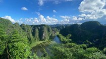 Ninh Binh Full Day Tour from Hanoi to Hoa Lu, Trang An & Mua Cave