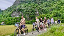 Hidden Gems Ninh Binh Luxury Tour: Tam Coc, Hoa Lu, Local Family