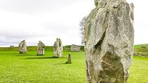 Stonehenge and The Stone Circles of Avebury Day Trip from London